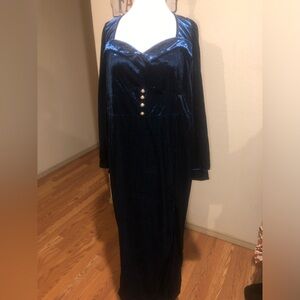 NWOT 4X SHEIN Special Occassion Deep Blue Crushed Velvet Floor Length